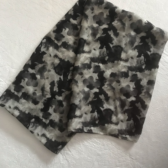 Alfred Sung Wrap Scarf